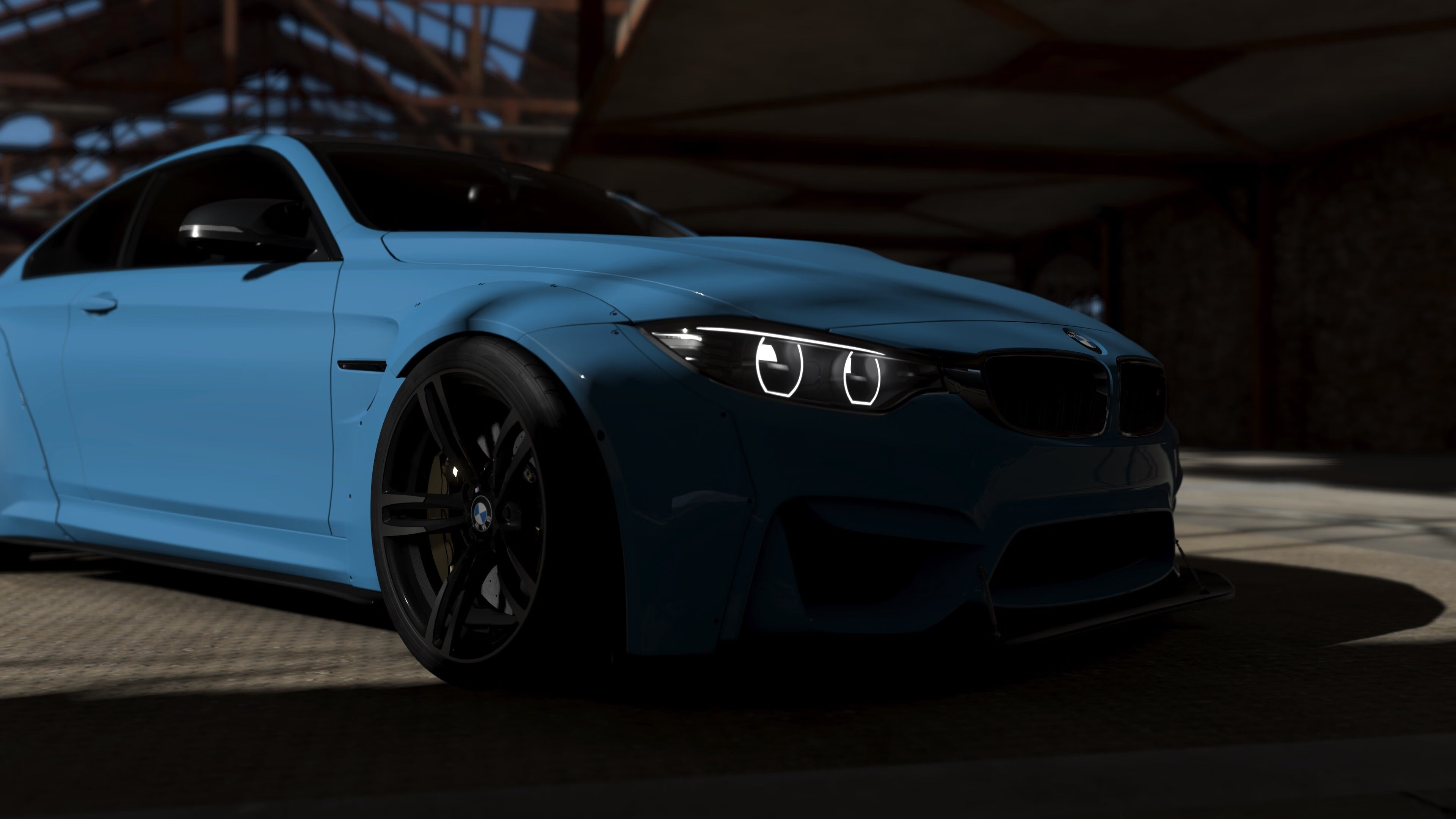 主教练全力调整阵容,期待球队连胜势头延续,主教练上场的球赛