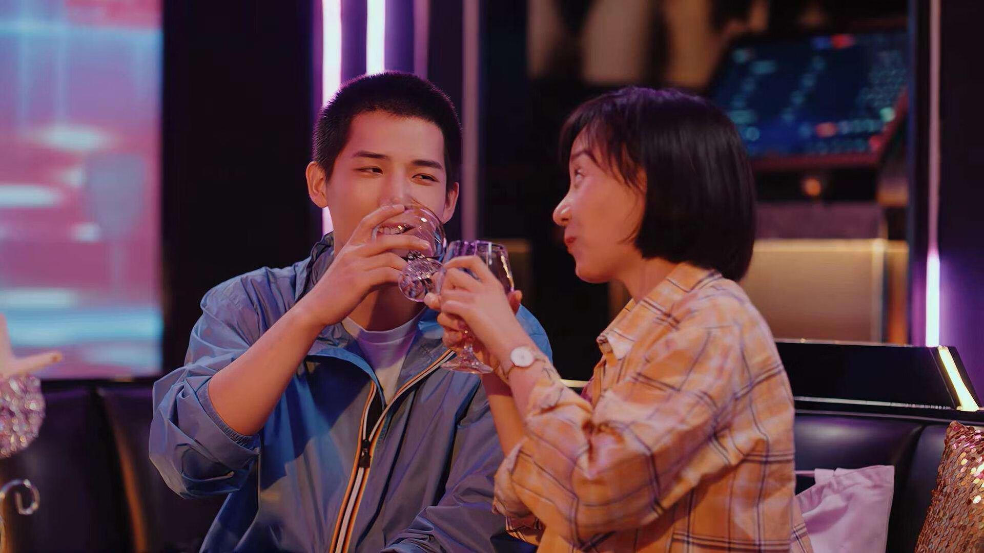 德甲球队整合AI传球角度识别系统优化中场组织效率，德甲转播合同2021